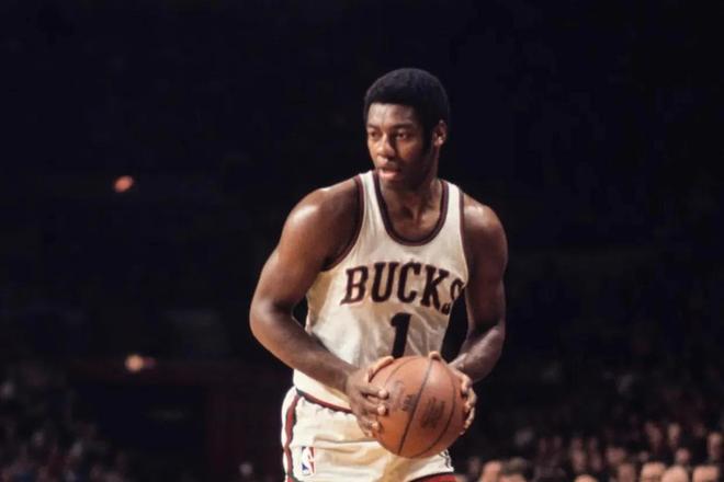 我们将窥探 我们将窥探