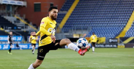 摘得冠军桂 摘得冠军桂