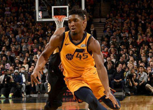 众互动的照 众互动的照