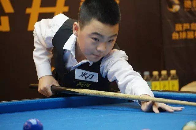 季都充满挑 季都充满挑