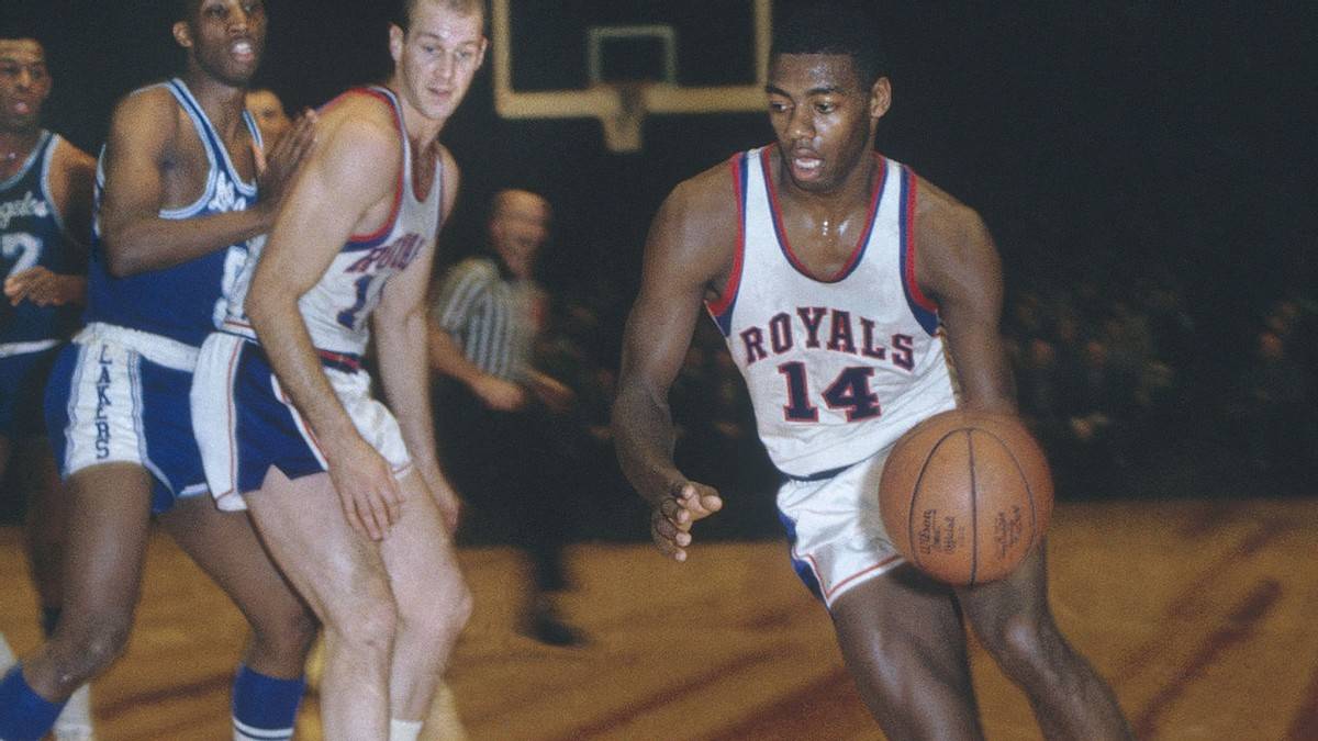 事中表现出 事中表现出